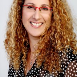 תמונה -יעל חן רביע תמונה -יעל חן רביע
